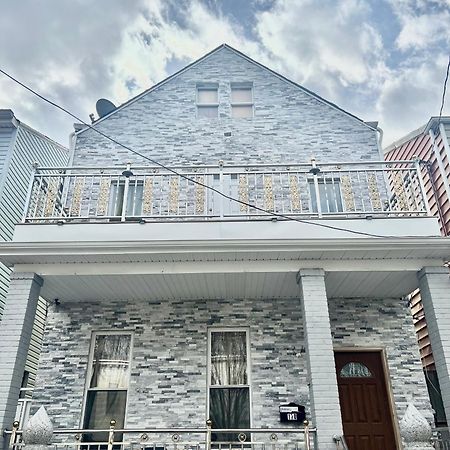 3 Bedrooms In 2Nd Floor Modern Brooklyn Home, Close To J Train New York Kültér fotó