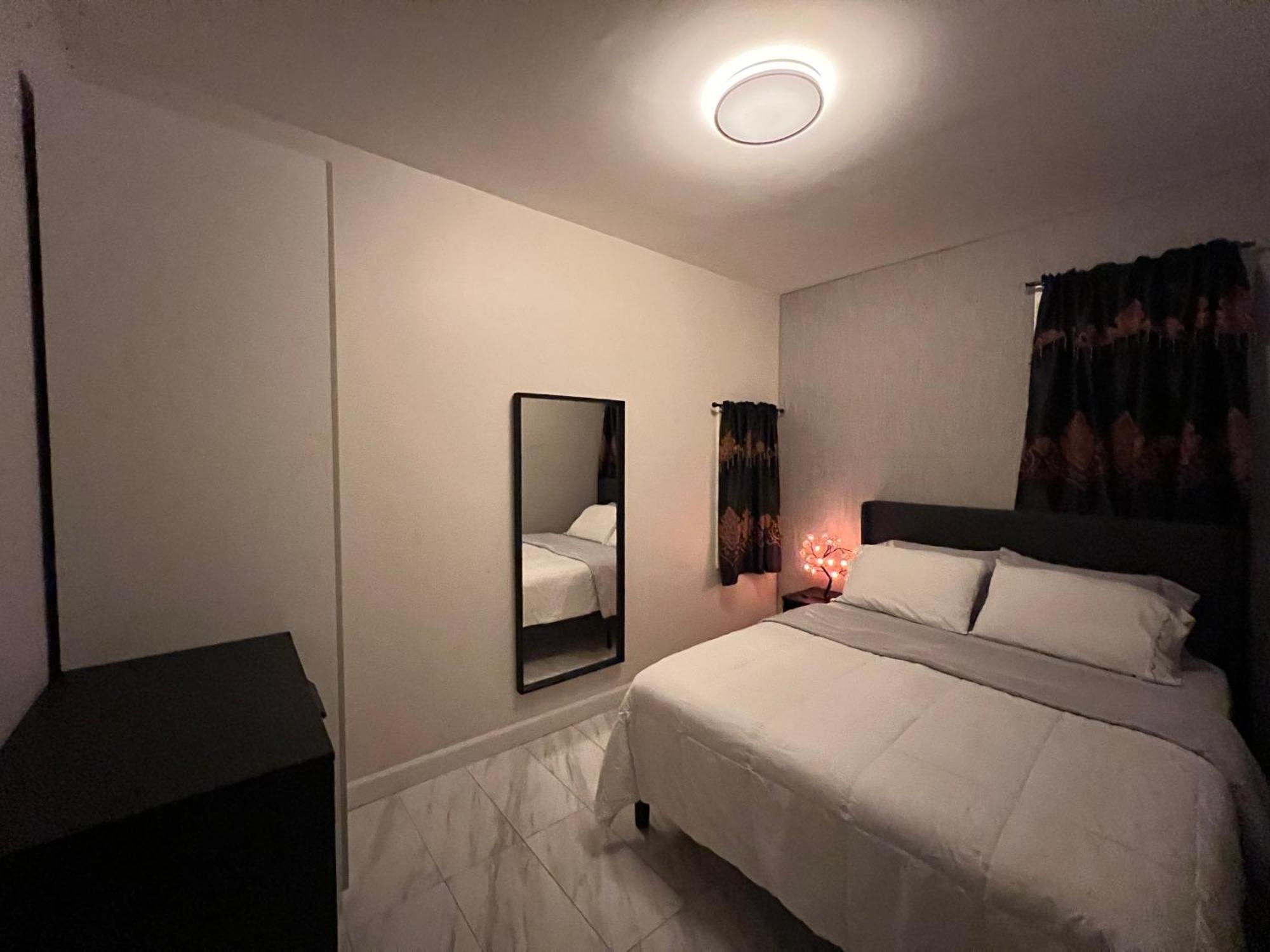 3 Bedrooms In 2Nd Floor Modern Brooklyn Home, Close To J Train New York Kültér fotó
