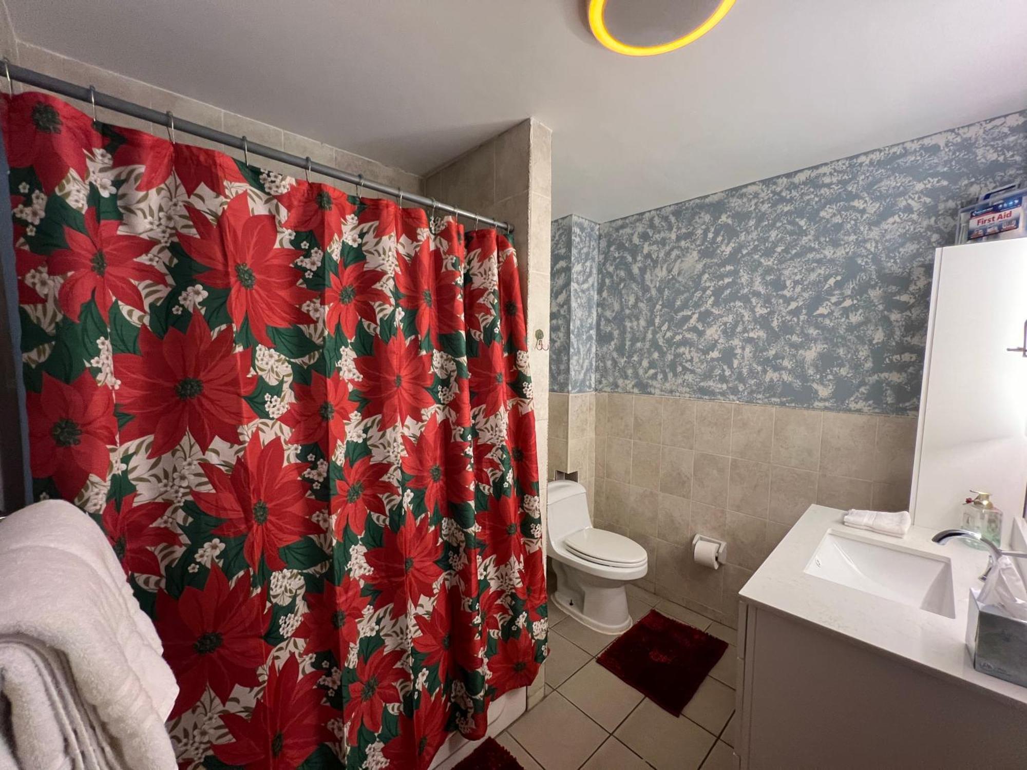 3 Bedrooms In 2Nd Floor Modern Brooklyn Home, Close To J Train New York Kültér fotó