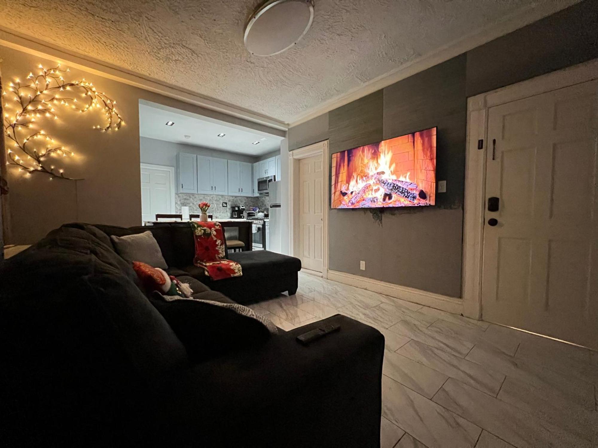 3 Bedrooms In 2Nd Floor Modern Brooklyn Home, Close To J Train New York Kültér fotó